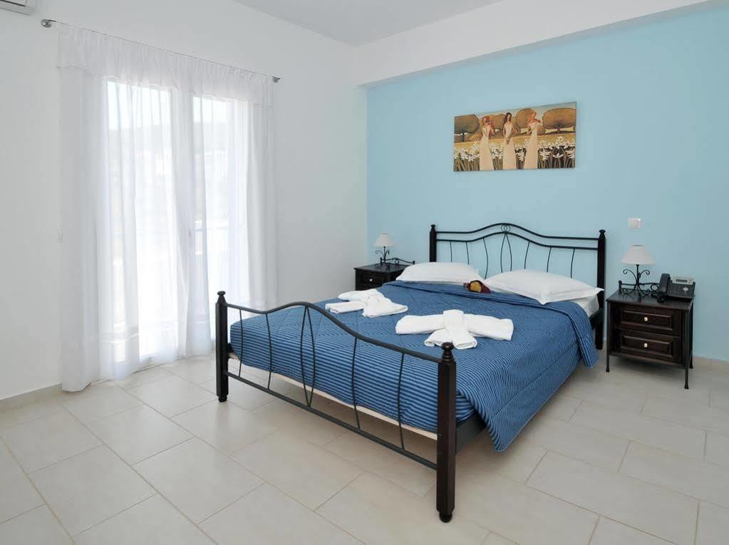 Anatoli Aparthotel 3*