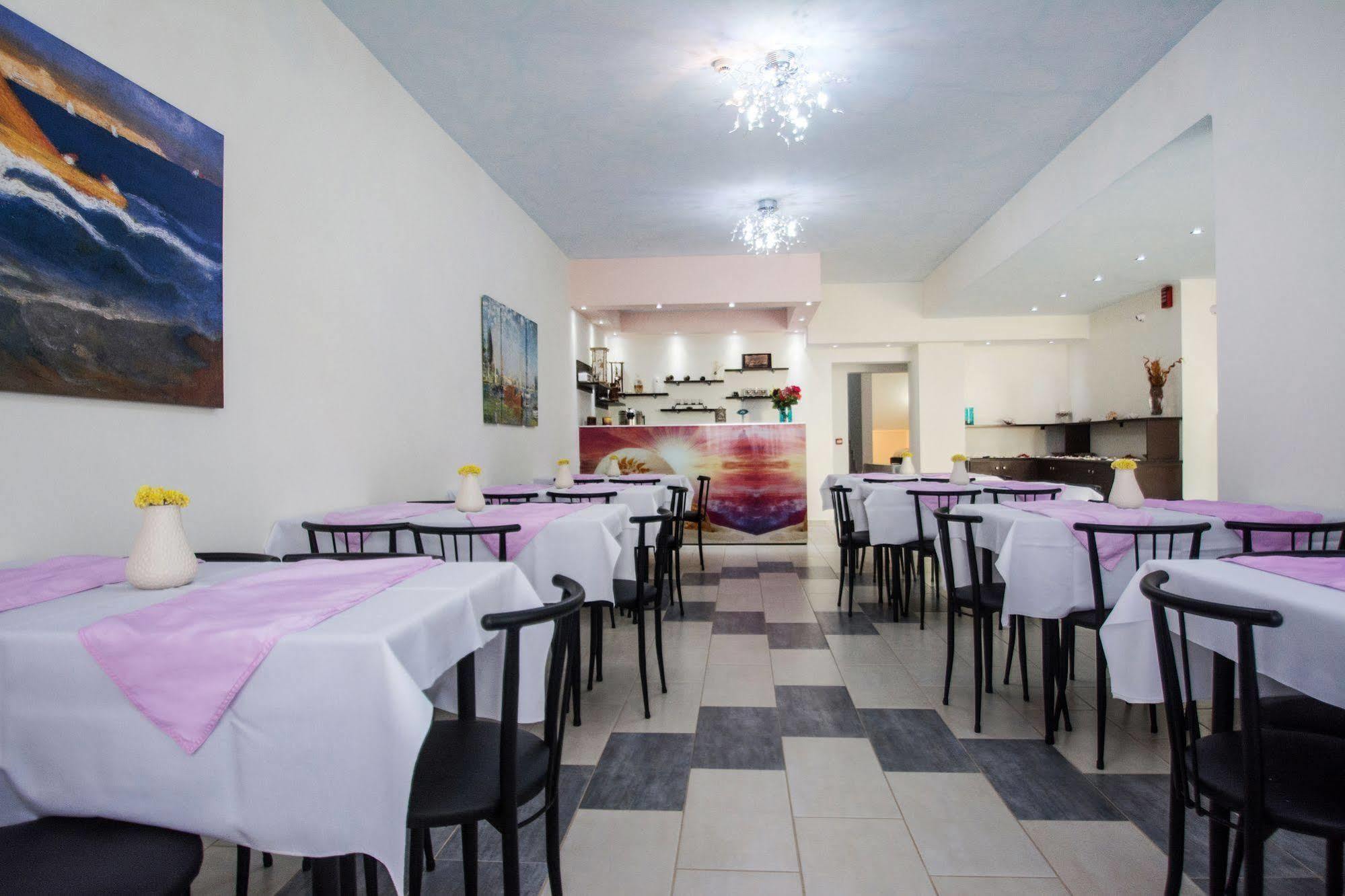 Anatoli Aparthotel 3*