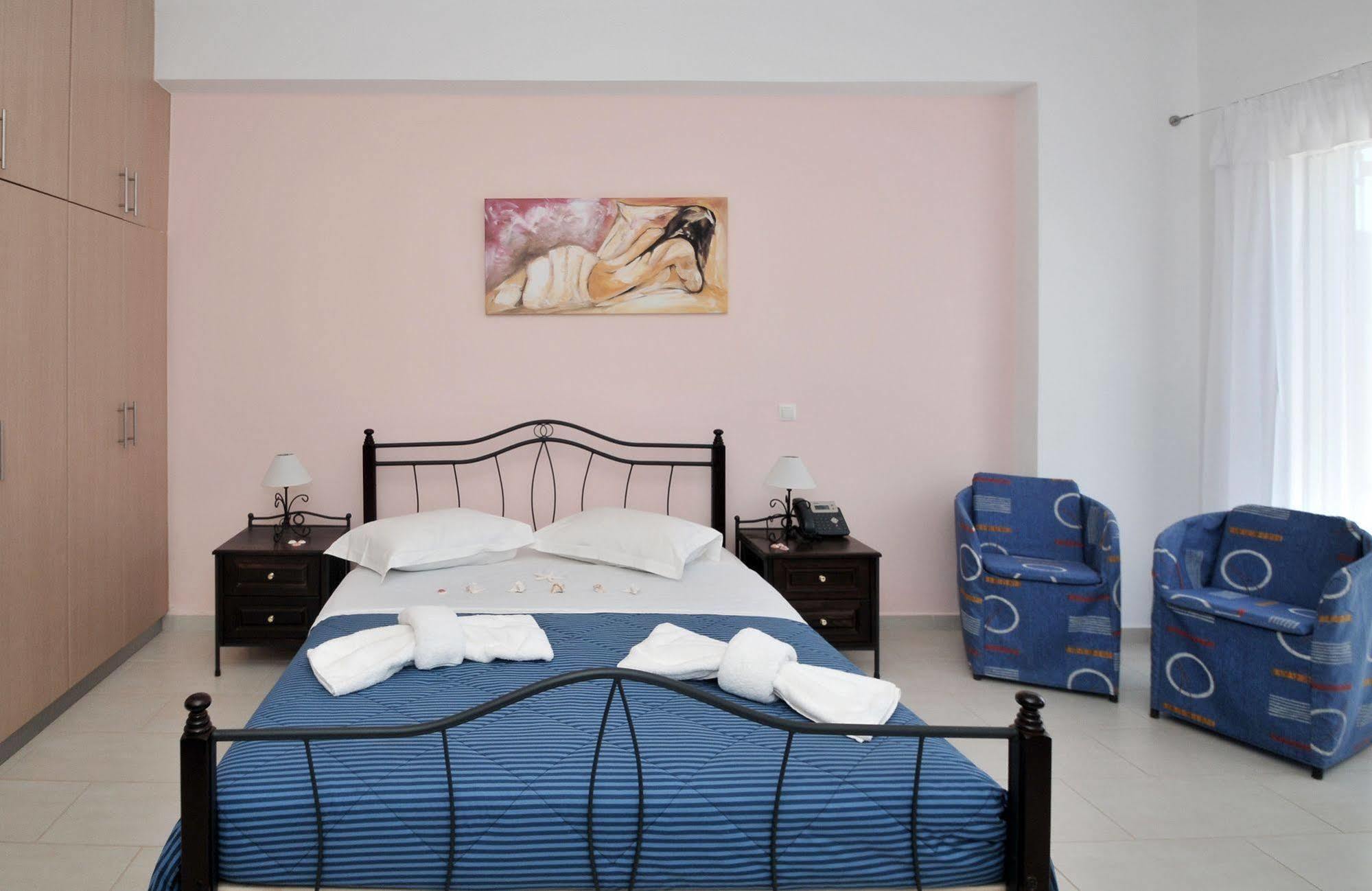 Anatoli Aparthotel Agia Pelagia (Kythira)