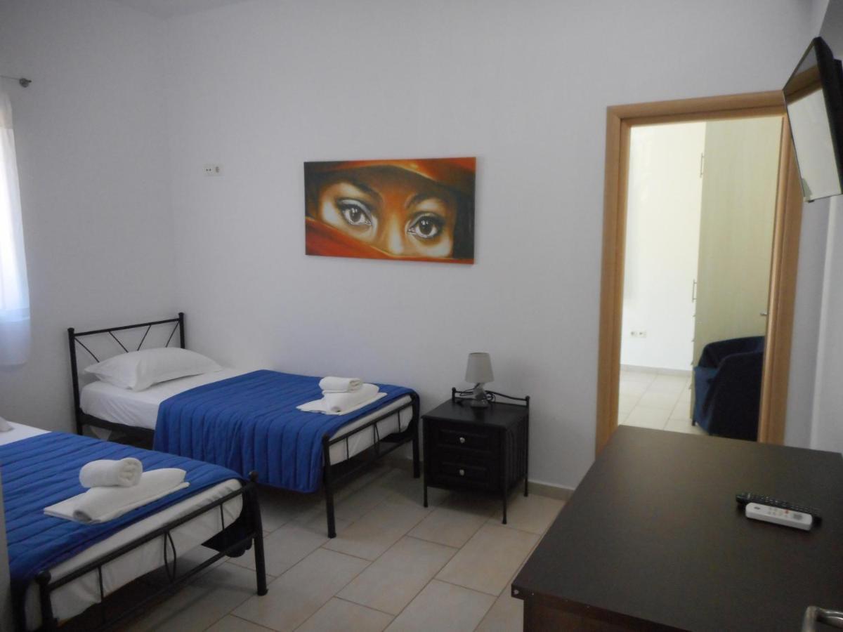 Aparthotel Anatoli