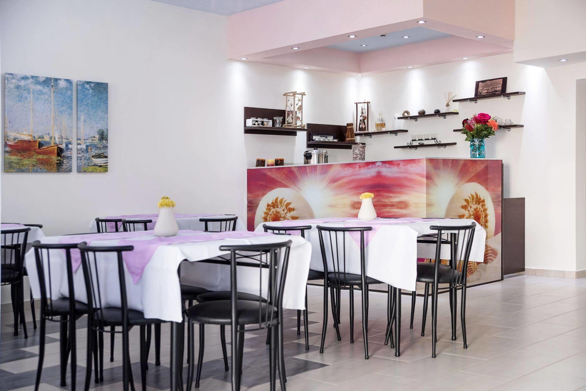 Anatoli Aparthotel 3*