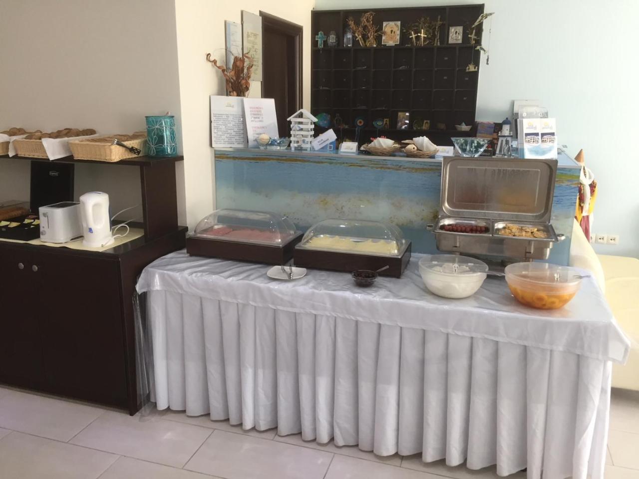 Aparthotel Anatoli